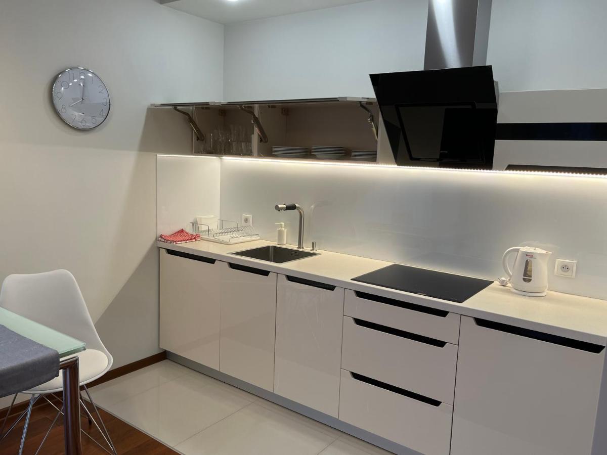 Apartament Esensja II Apartment ชกลาร์สกา ปอเรมบา ภายนอก รูปภาพ